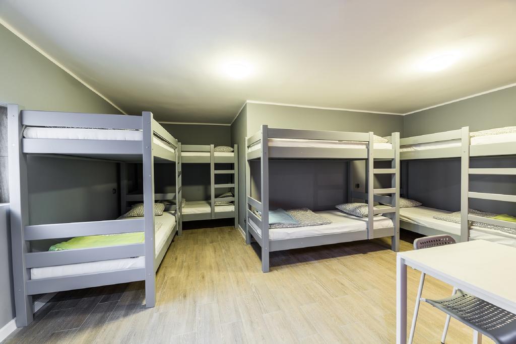 Hostel Filip 2 グダニスク エクステリア 写真