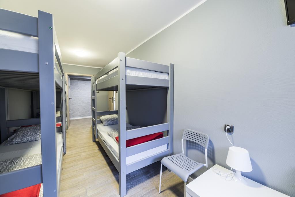 Hostel Filip 2 グダニスク エクステリア 写真